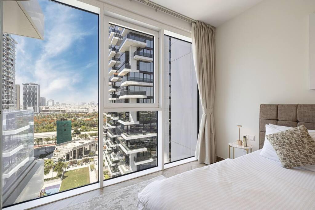 Appartamento Chic 2 Bed Near Trade Centre With 5 Star Amenities Dubai Esterno foto