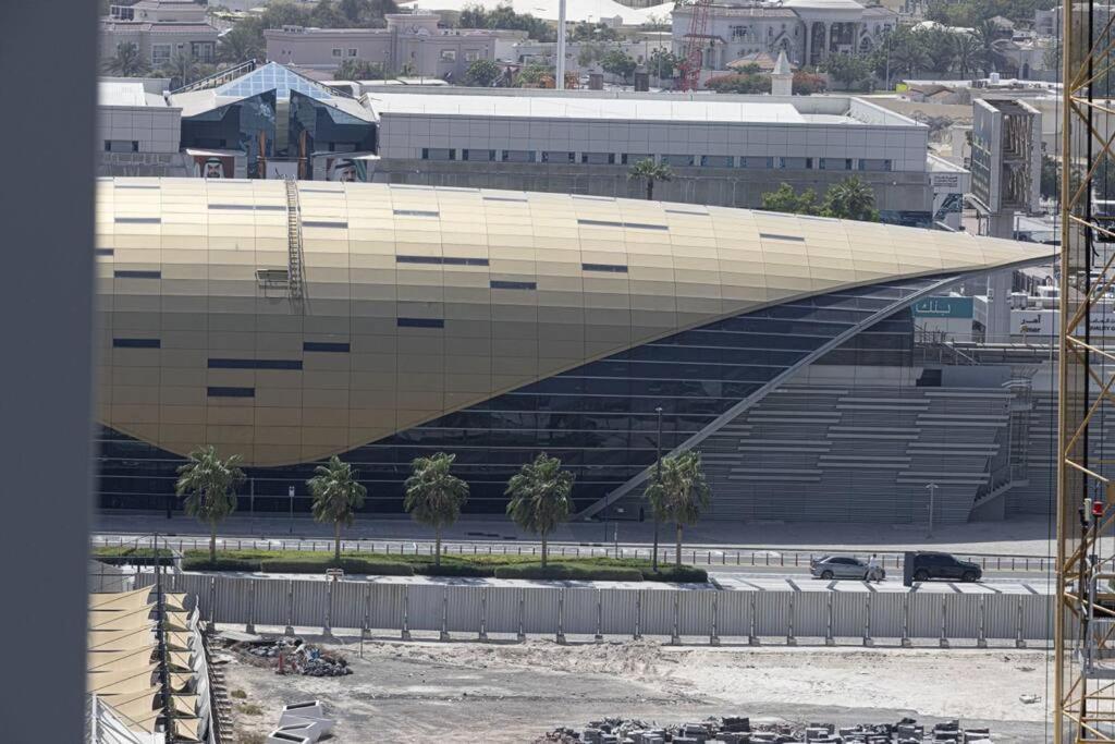 Appartamento Chic 2 Bed Near Trade Centre With 5 Star Amenities Dubai Esterno foto